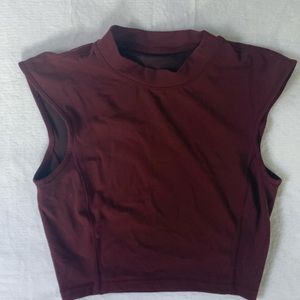 maroon lululemon tank top